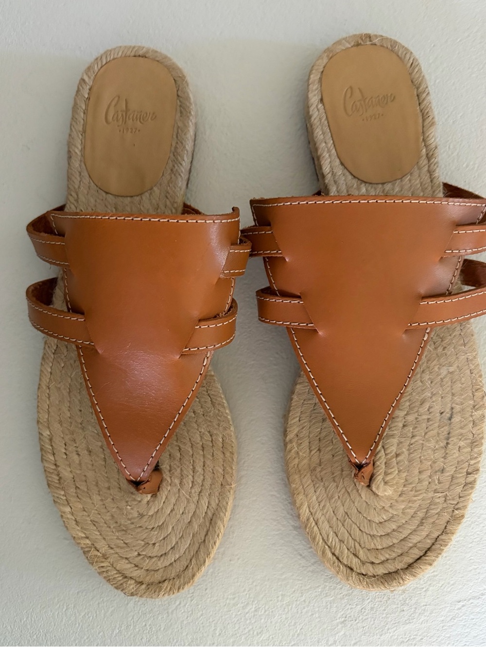 Castaner Piara Tan Calfskin Jute Rope Sole Sz 38/7.5-8 Flat Thong Sandal